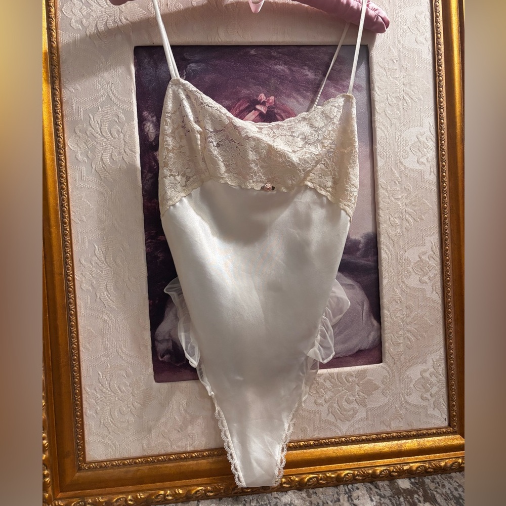 California dynasty vintage bodysuit